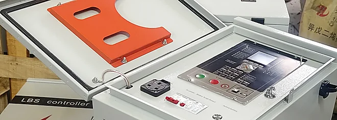 Pole-mounted SF6 load break switch controller cabinet interface